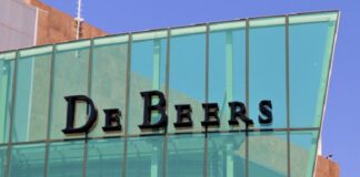 Luxury Companies Could Bid for De Beers