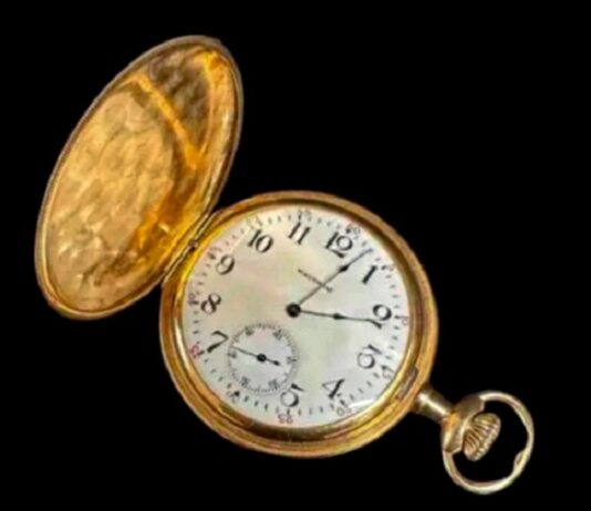 Record $1.5m for Titanic Gold Watch