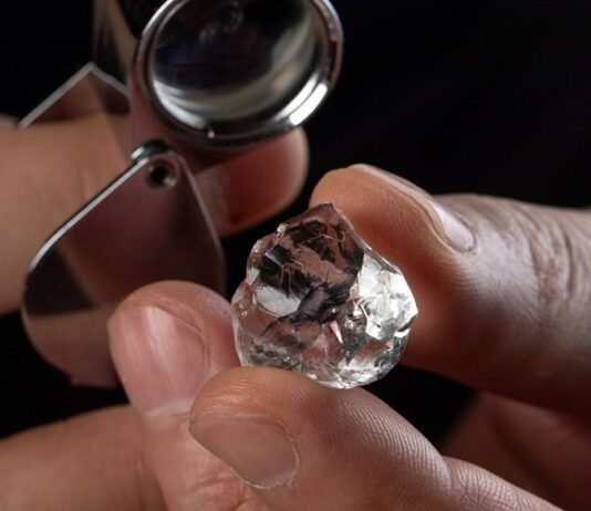 U.S. to Enforce Stricter Diamond Import Rules, Mandating Mining Country Disclosure