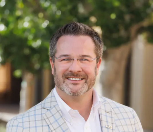 Stephen Barnes Assumes Ownership of Independent Jewelers Organization