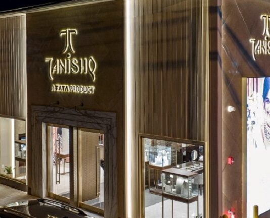 Tanishq Unveils Pioneering In-Store Diamond Evaluation Experience