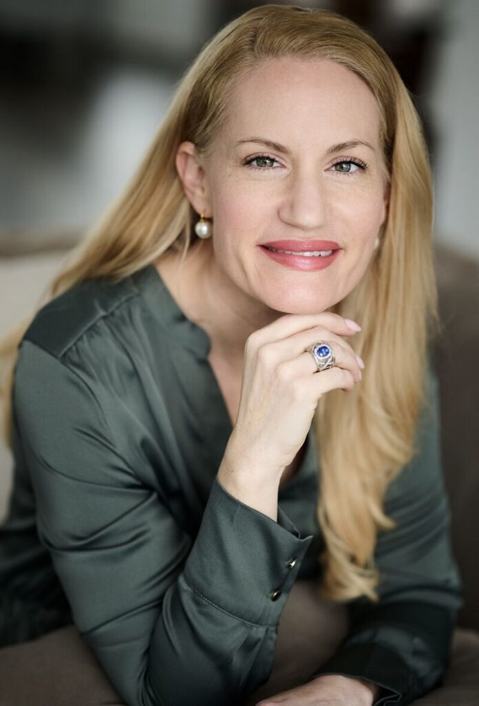 Andrea Lucille Pooler Named COO of Modani Jewels