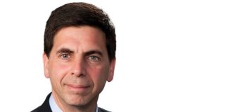 Gemological Institute of America Lab Chief Tom Moses to Step Down After Five Decades of Service