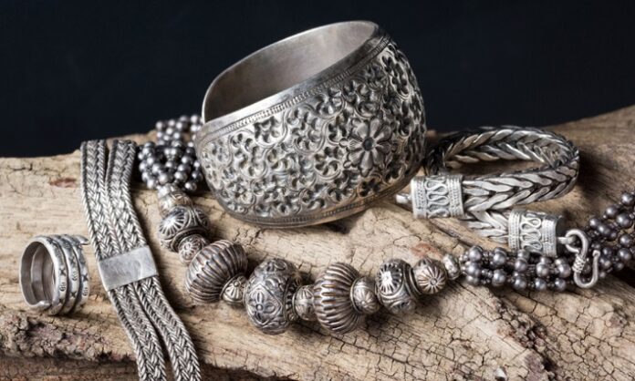 BIS Advances Plans for Phased Introduction of Mandatory Silver Hallmarking in India BIS Advances Plans for Phased Introduction of Mandatory Silver Hallmarking in India